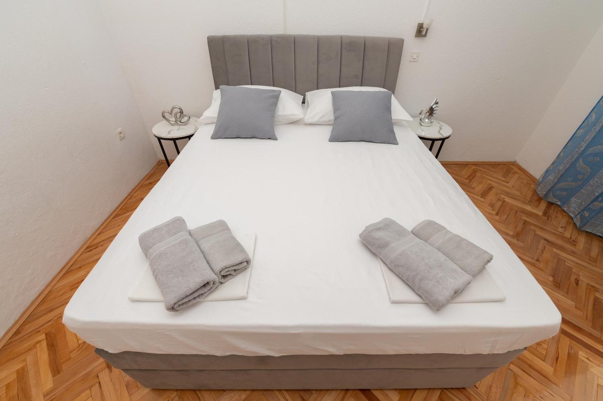 Apartment Sofija Makarska Ngoại thất bức ảnh